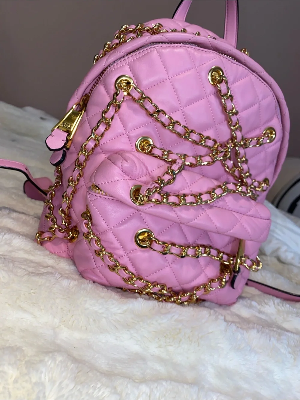 Moschino Pink Quilted Mini Backpack with Gold Chain Detail - Picture 5 of 5